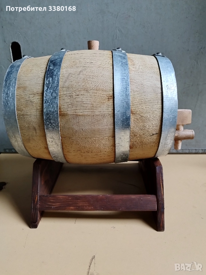 малко симпатично дъбово буренце за ракия, снимка 1