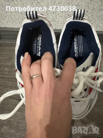 Маратонки adidas , снимка 6 - Детски маратонки - 53382389