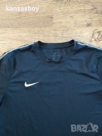nike - страхотна мъжка тениска , снимка 4 - Тениски - 40061483
