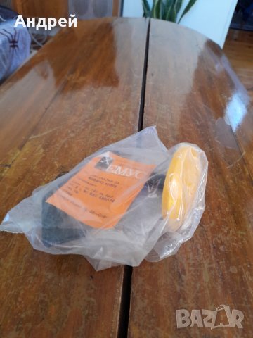 Стара закачалка за входно антре