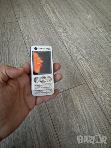 Sony Ericsson W890i Walkman Metal, снимка 11 - Sony Ericsson - 56120371