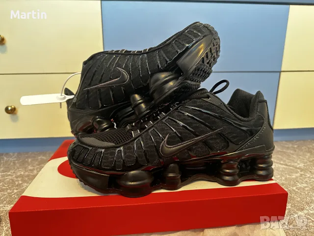 Nike Air Max Shox - НОВИ, снимка 5 - Маратонки - 56322485