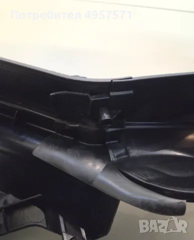 Кора Под Чистачки BMW X6 E71 Средна Част Уплътнения Против Вода БМВ Е71 Х6 паели ляв десен средна , снимка 13 - Части - 56196402