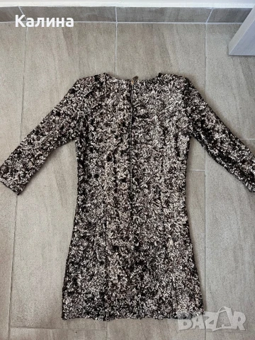 ЧИСТО НОВА Рокля с пайети, снимка 6 - Рокли - 50592932