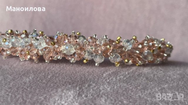Диадема с кристали , снимка 2 - Аксесоари за коса - 39544957
