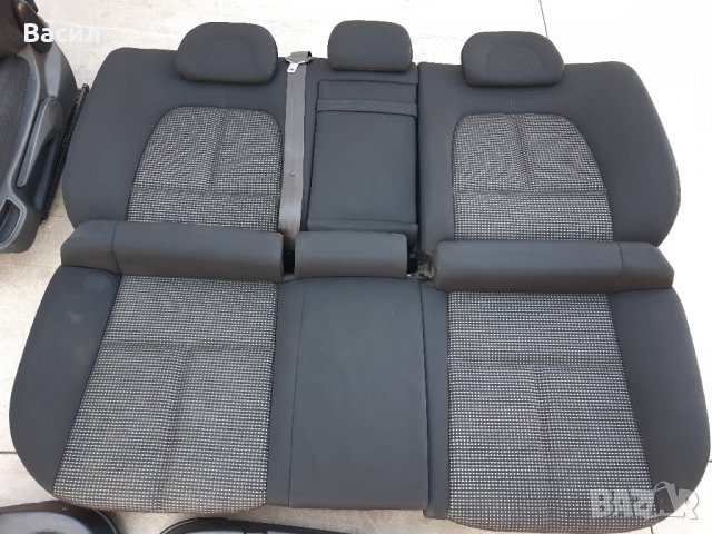 ПЕРФЕКТЕН салон с корите Peugeot 407 СЕДАН 2.0 HDI 2.0hdi 136 к.с Пежо 407 СЕДАН 2.0 ХДИ 2.0хди pejo, снимка 3 - Части - 30273034
