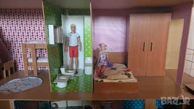 Къща за кукли Барби, ръчно изработена, снимка 2 - Кукли - 50799639