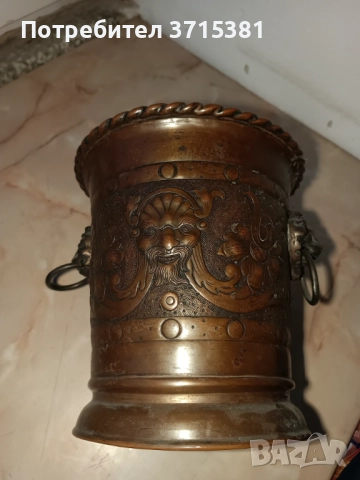 Медна кашпа. , снимка 8 - Антикварни и старинни предмети - 52907746