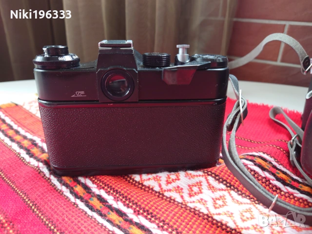 Ретро фотоапарат Зенит (Zenit) ET + легендарен обектив Helios-44M-4 , снимка 3 - Фотоапарати - 54088280
