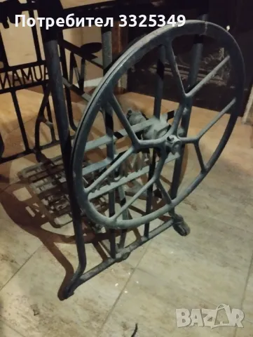 Основа от шевна машина , снимка 3 - Декорация за дома - 47475047