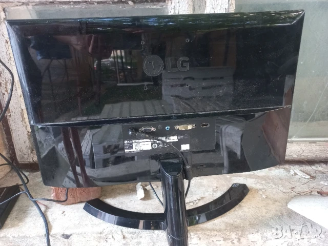 Монитор LG-22", снимка 3 - Принтери, копири, скенери - 51220555