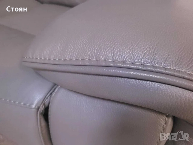 Бежови кожени фотьойли - 2 броя с електрически релакс механизъм, снимка 12 - Дивани и мека мебел - 51954932