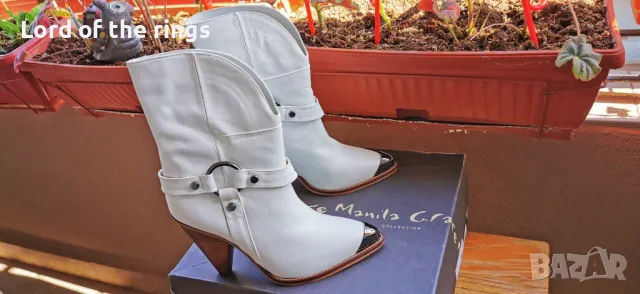 Оригинални маркови дамски кожени ботуши MANILA GRACE - 37 номер, снимка 3 - Дамски боти - 49992860