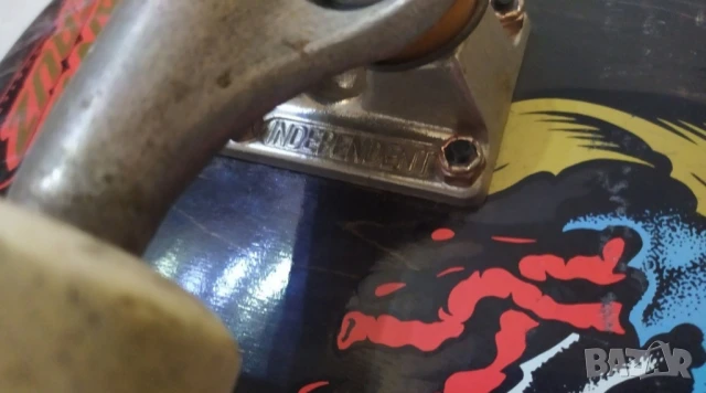 Скейтборд Santa Cruz, снимка 7 - Скейтборд, ховърборд, уейвборд - 50608019