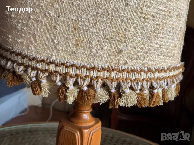 Голяма ретро лампа- Настолна, снимка 3 - Антикварни и старинни предмети - 49990925