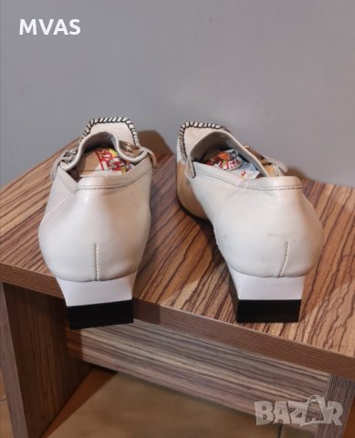 Нови кожени бели мокасини 38 номер пролетни обувки, снимка 5 - Дамски ежедневни обувки - 29214092