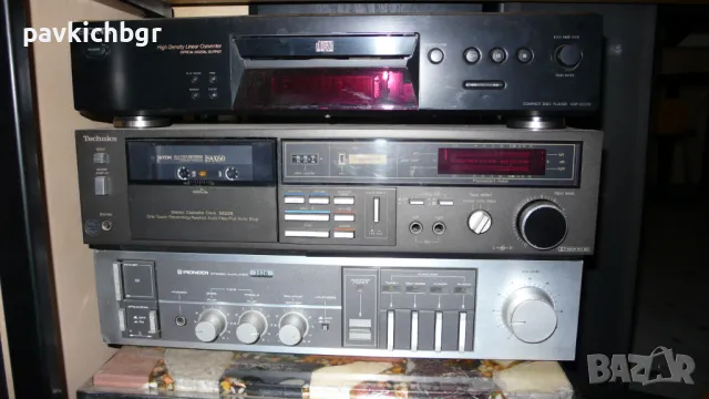 Продава Музикална система от 3 компонента 