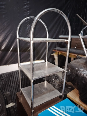 Стелаж ,поставка, етажерка