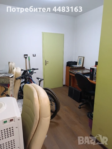 Магзин подходящ за офис в идеалния център, снимка 4 - Магазини - 50653828