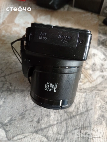 Предлага фото камера Nikon L330, снимка 2 - Камери - 54124394