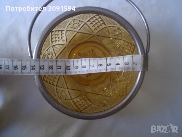 Винтидж Кристална бонбониера Арт деко метал оригинално стъкло цвят карамел, снимка 3 - Други ценни предмети - 38457517