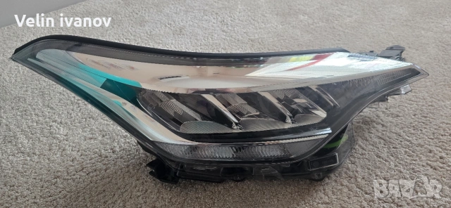 десен лед фар за Toyota C-HR