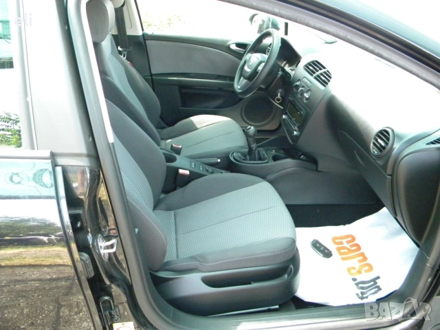 автомобил SEAT LEON 2012 г, снимка 15 - Автомобили и джипове - 52689908