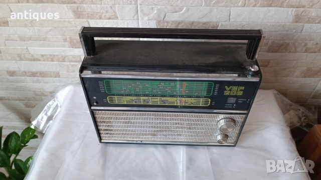 Радио - транзистор - VEF 206 - Made in USSR, снимка 5 - Антикварни и старинни предмети - 53020663