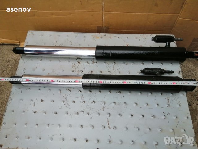 Хидравличен цилиндър , снимка 3 - Резервни части за машини - 40577078