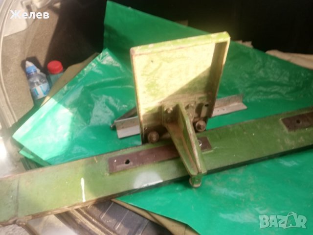 Каретка за дърводелска машина.