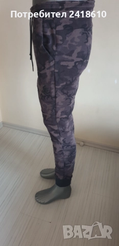 Nike Tech Camo Pant Mens Size S Slim Fit ОРИГИНАЛ! Мъжко Долнище!, снимка 9 - Спортни дрехи, екипи - 52276376