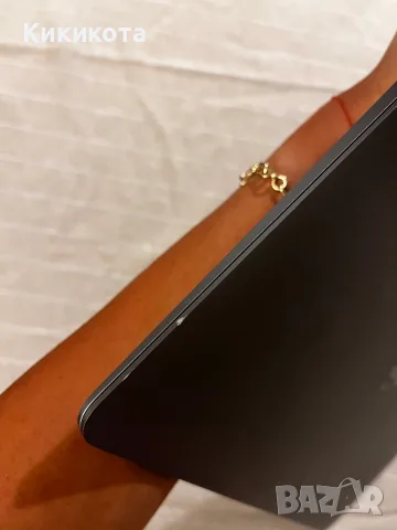 MacBook Air Retina 13-inch, 2018, 128gb + адаптер, снимка 3 - Лаптопи за дома - 56333896