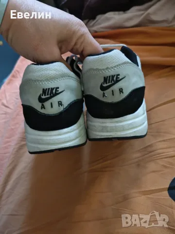 Оригинални маратонки  Nike 40номер, снимка 4 - Маратонки - 55837109