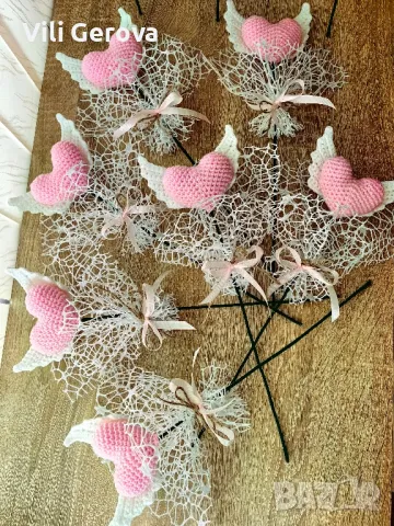 Ръчно плетени цветя, снимка 9 - Изкуствени цветя - 40959502