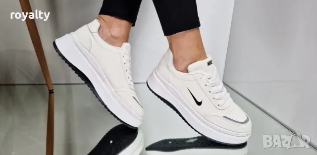 Nike дамски маратонки 