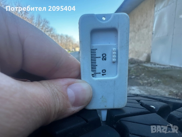 Kumho/momo 265/65 r17, снимка 3 - Гуми и джанти - 52928052