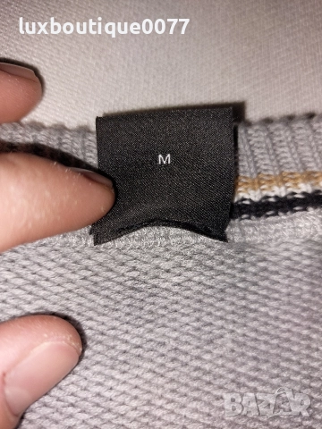 Използван в отлично състояние мъжки пуловер Boss M , снимка 4 - Пуловери - 52726082