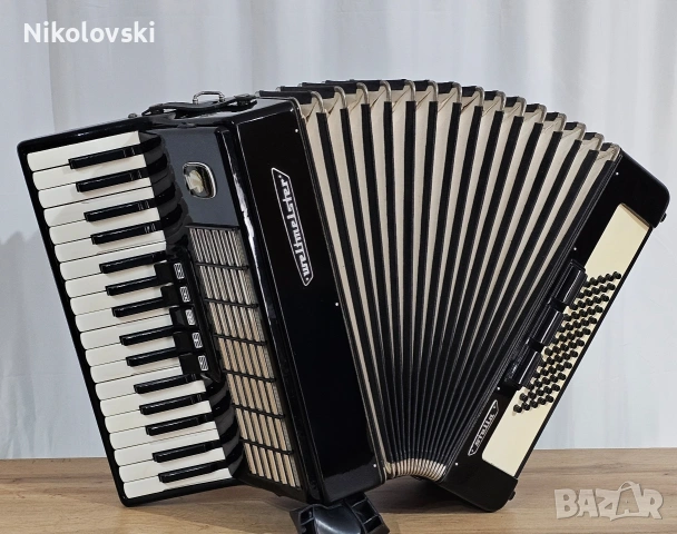 Акордеон Weltmeister Stella 