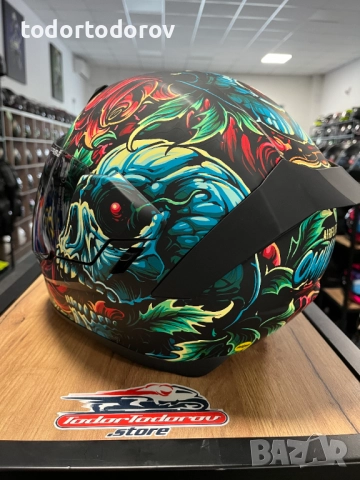 Мото каска ICON AIRFLITE Omnicrux ,S 55-56см. два визьора,като нова, снимка 3 - Аксесоари и консумативи - 51936098