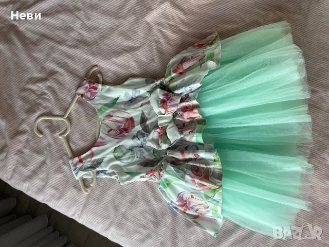 Официална детска рокля с тюл размер 110, снимка 5 - Детски рокли и поли - 51950071