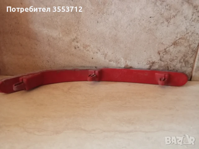 Рефлектор 7L6945106A задна броня дясно VW Touareg , снимка 2 - Части - 51004513