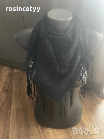 Лот от шалове , снимка 8 - Шалове - 51966090