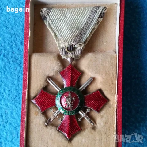 Орден за Военна заслуга., снимка 4 - Антикварни и старинни предмети - 55941262