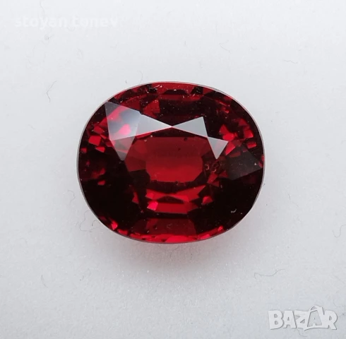 Голям гранат с дълбок червен цвят и VS чистота 6.62кт! Нов!!