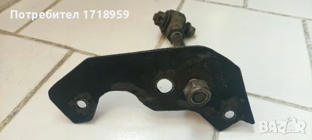 Трета опора за раздатка на Лада Нива , снимка 2 - Части - 56104107