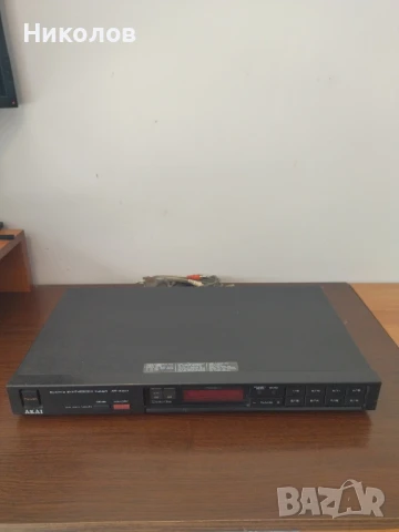 Продавам тунер AKAI AT-A301