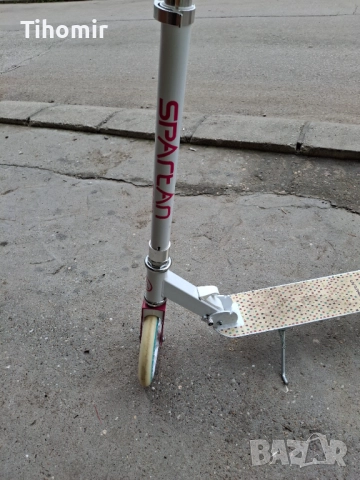 Детска тротинетка , снимка 3 - Скутери и тротинетки - 51532929