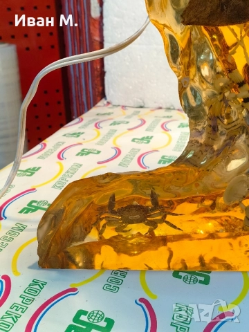 Декоративна настолна лампа от смола , снимка 5 - Декорация за дома - 52318754