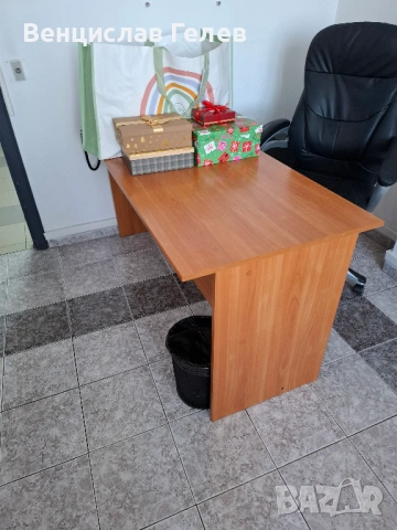 Бюра 2 броя 1500/700, снимка 2 - Бюра - 53376953