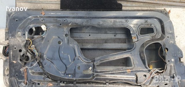 Лява врата шофьорска за бмв е36 купе кабрио front left door bmw e36 Coupe , снимка 17 - Части - 38396068